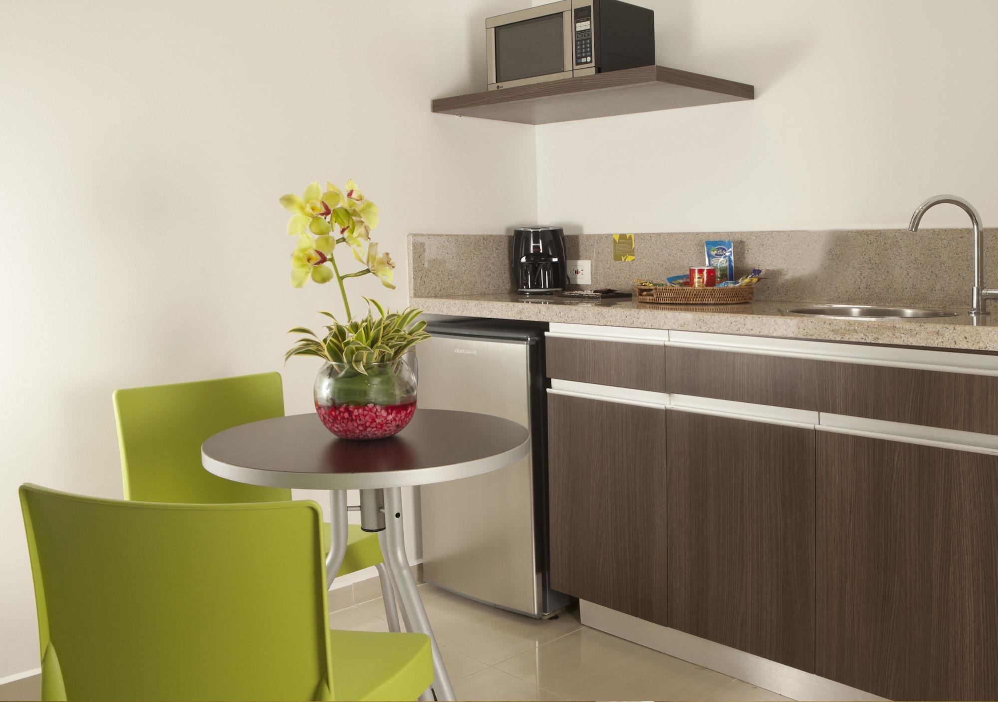 San Simon Hotel Pereira By Soratama Экстерьер фото Kitchenette